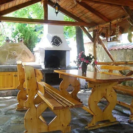 Ваканционна къща For Rent - Desi
