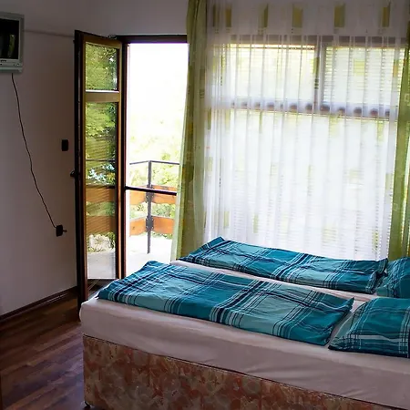 For Rent - Desi Ваканционна къща