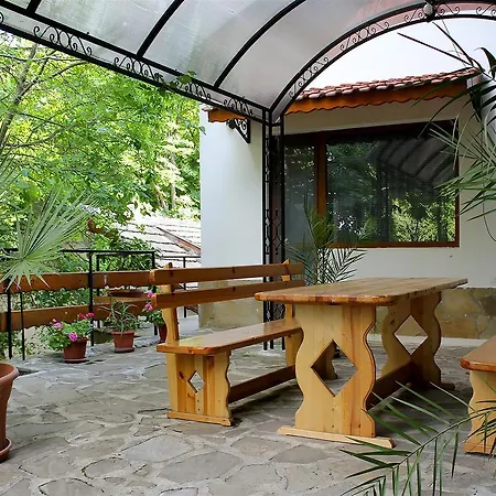 For Rent - Desi Ваканционна къща