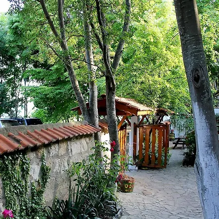 For Rent - Desi Ваканционна къща *